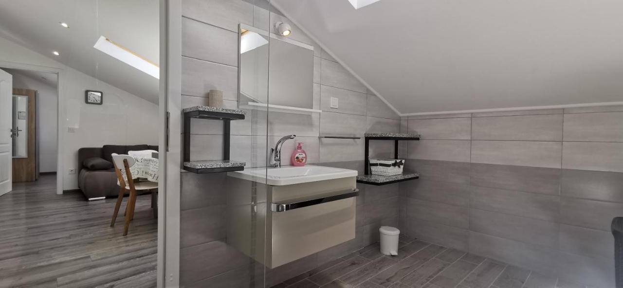 Apartments Angeline Rovinjsko Selo Eksteriør billede