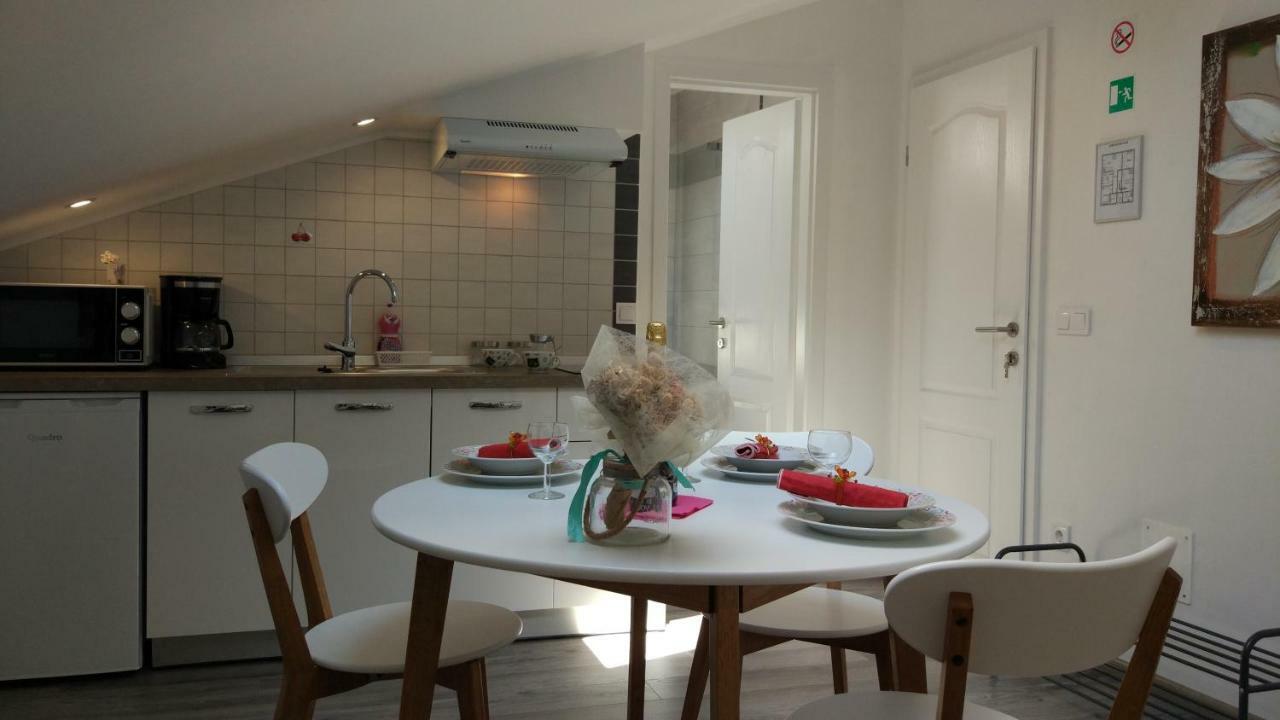 Apartments Angeline Rovinjsko Selo Eksteriør billede